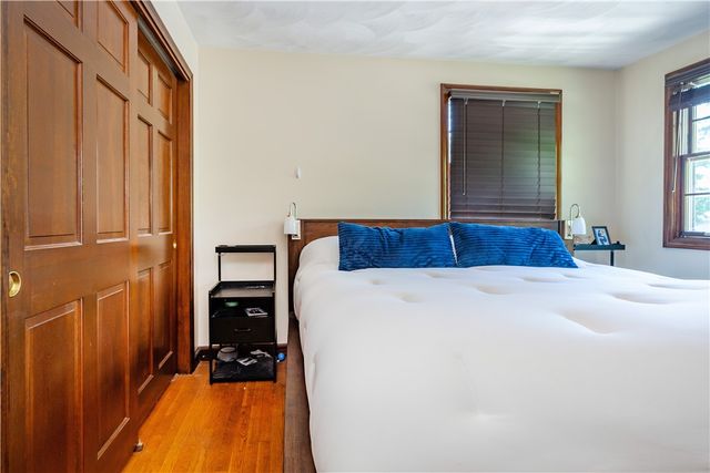 41 Mount View Avenue, North Kingstown, RI 02852
