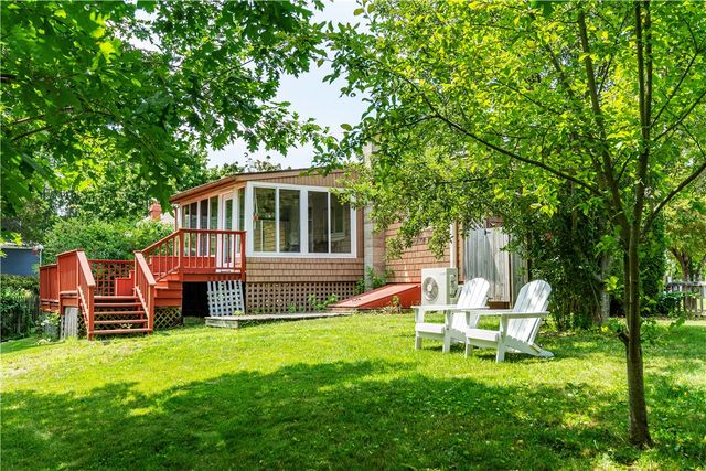 41 Mount View Avenue, North Kingstown, RI 02852
