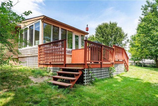 41 Mount View Avenue, North Kingstown, RI 02852