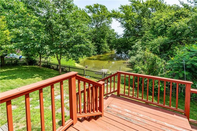 41 Mount View Avenue, North Kingstown, RI 02852