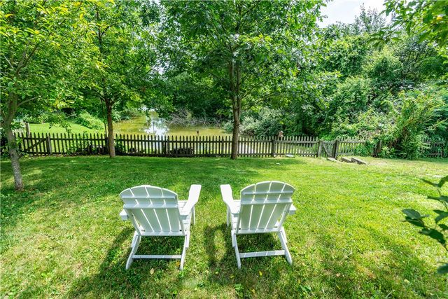 41 Mount View Avenue, North Kingstown, RI 02852