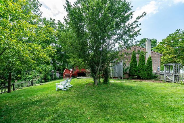 41 Mount View Avenue, North Kingstown, RI 02852