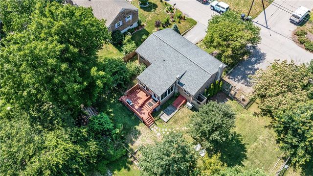 41 Mount View Avenue, North Kingstown, RI 02852