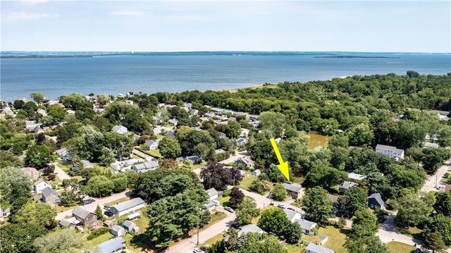 41 Mount View Avenue, North Kingstown, RI 02852