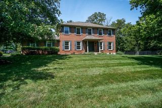 9004 Winthrop Drive, Montgomery, OH 45249