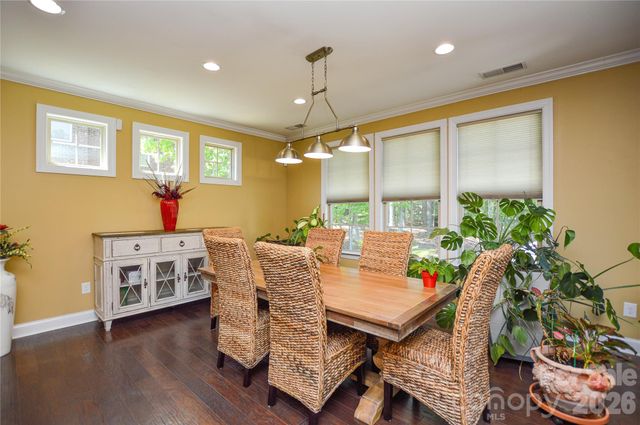 16402 Doves Canyon Lane, Charlotte, NC 28278