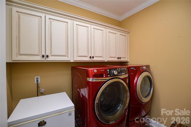 16402 Doves Canyon Lane, Charlotte, NC 28278