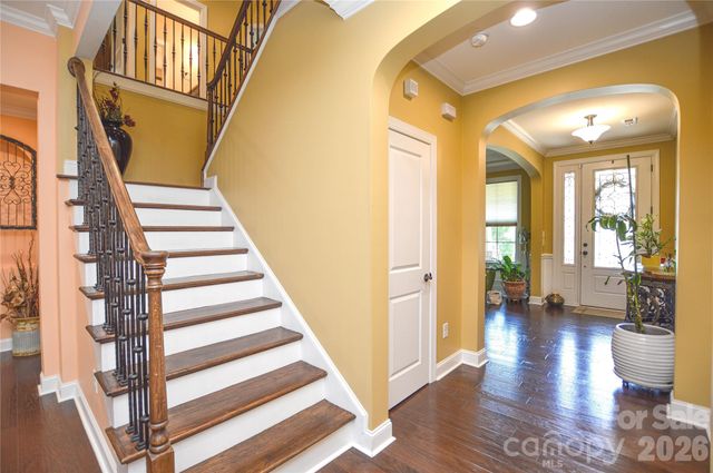 16402 Doves Canyon Lane, Charlotte, NC 28278