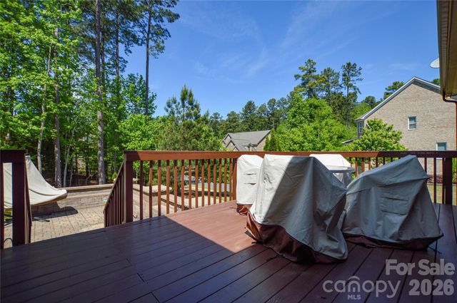 16402 Doves Canyon Lane, Charlotte, NC 28278
