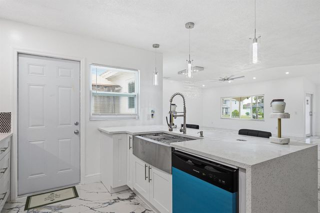1051 SW Dubois Avenue, Port St. Lucie, FL 34953