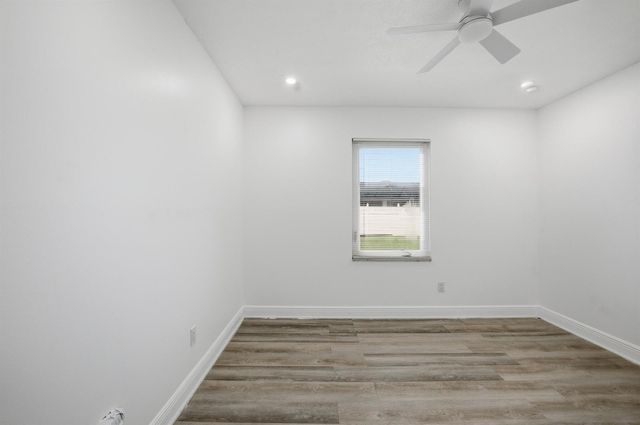 1051 SW Dubois Avenue, Port St. Lucie, FL 34953