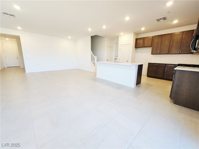 2744 Tricase Street, Henderson, NV 89044