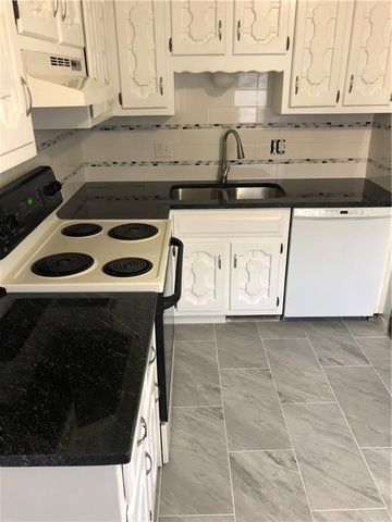 9404-9406 E 83 Street, Raytown, MO 64138