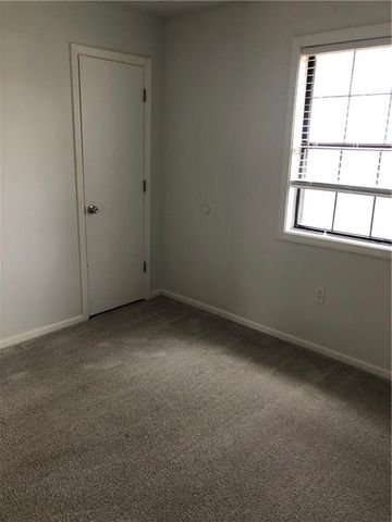 9404-9406 E 83 Street, Raytown, MO 64138