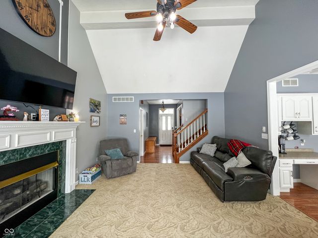 23048 Pocket Road, Batesville, IN 47006