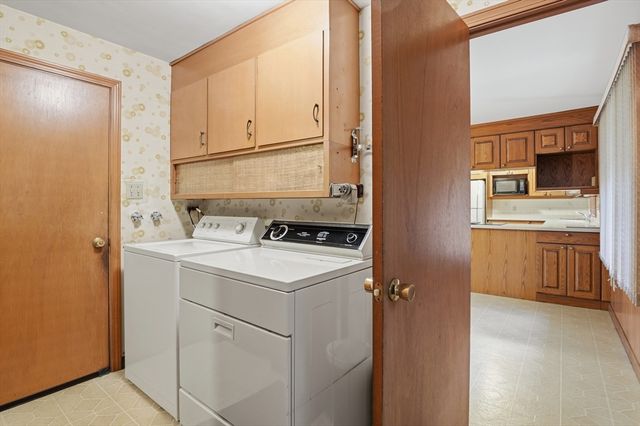 52 Thornton Road, Worcester, MA 01606