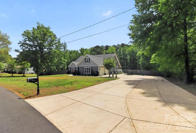 110 E Sunset Drive, Locust, NC 28097