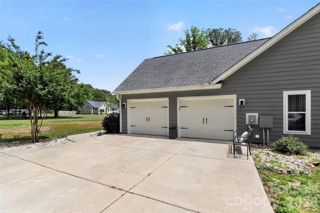 110 E Sunset Drive, Locust, NC 28097