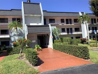 4284 DEste Dr 203, Lake Worth, FL 33467