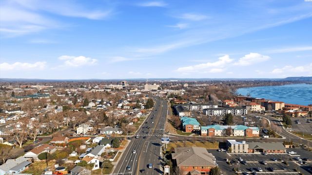 101 George Washington Way, Richland, WA 99352