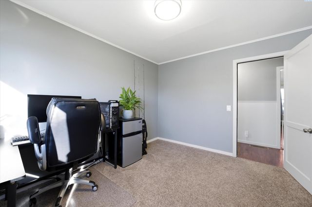 101 George Washington Way, Richland, WA 99352