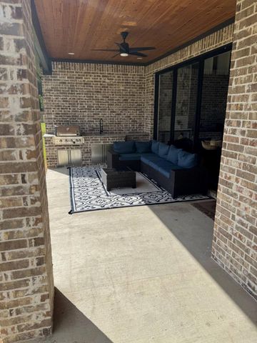 51 Road 6613, Dayton, TX 77535