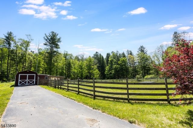 50 Clinton Rd, West Milford Twp., NJ 07435