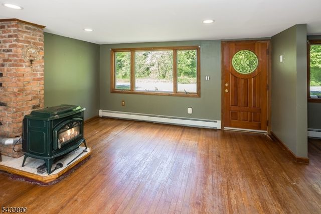 50 Clinton Rd, West Milford Twp., NJ 07435