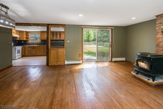 50 Clinton Rd, West Milford Twp., NJ 07435