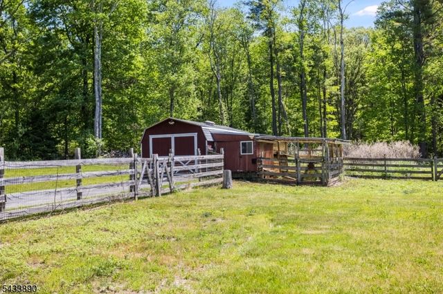 50 Clinton Rd, West Milford Twp., NJ 07435