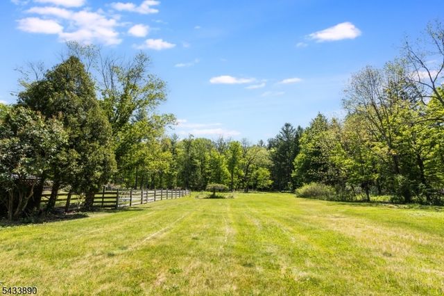 50 Clinton Rd, West Milford Twp., NJ 07435