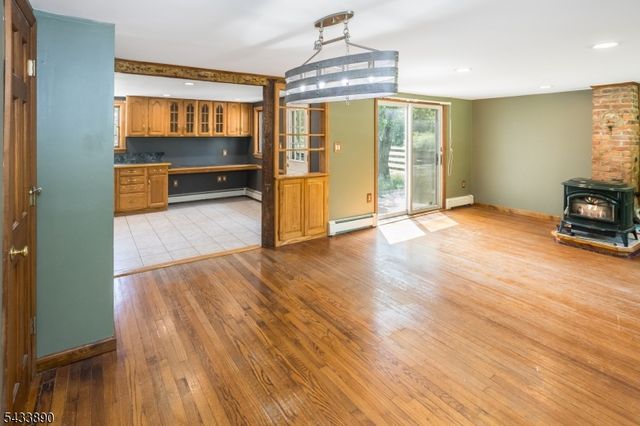 50 Clinton Rd, West Milford Twp., NJ 07435