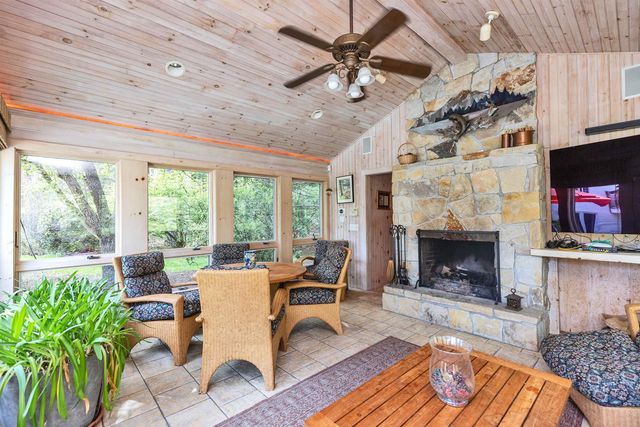 215 General Miller Road, Peterborough, NH 03458