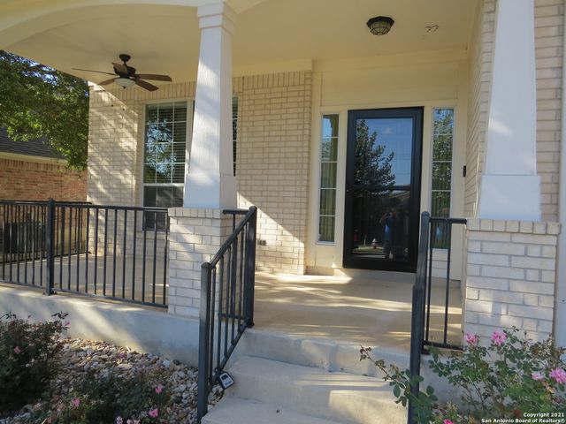 519 GINSBERG DR, Schertz, TX 78154