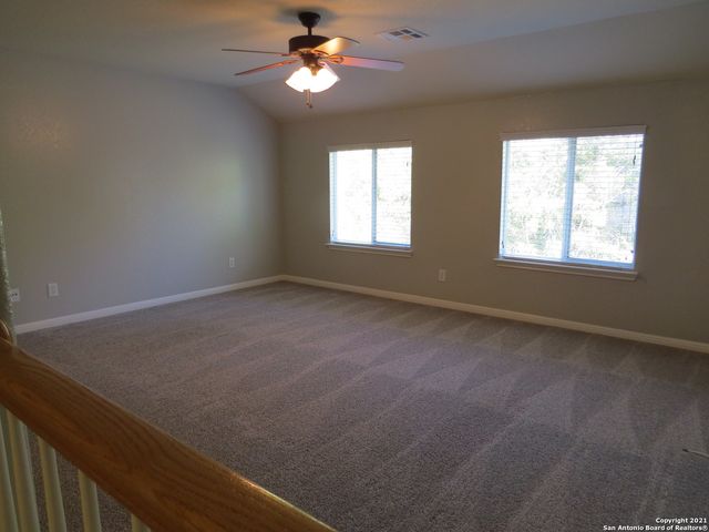 519 GINSBERG DR, Schertz, TX 78154