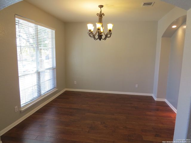 519 GINSBERG DR, Schertz, TX 78154