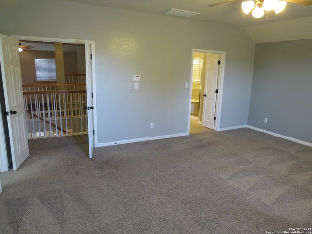 519 GINSBERG DR, Schertz, TX 78154