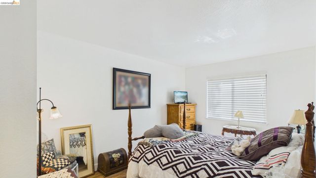 11858 Campo Seco Rd., Sonora, CA 95370