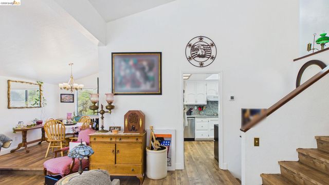 11858 Campo Seco Rd., Sonora, CA 95370