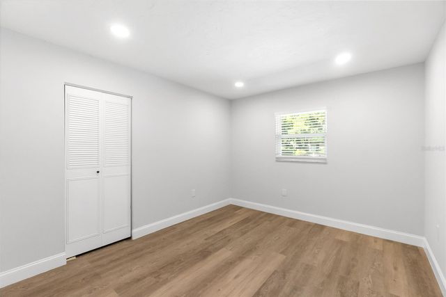 420 MELODY CIRCLE, Sarasota, FL 34237