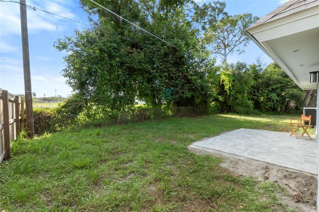 420 MELODY CIRCLE, Sarasota, FL 34237