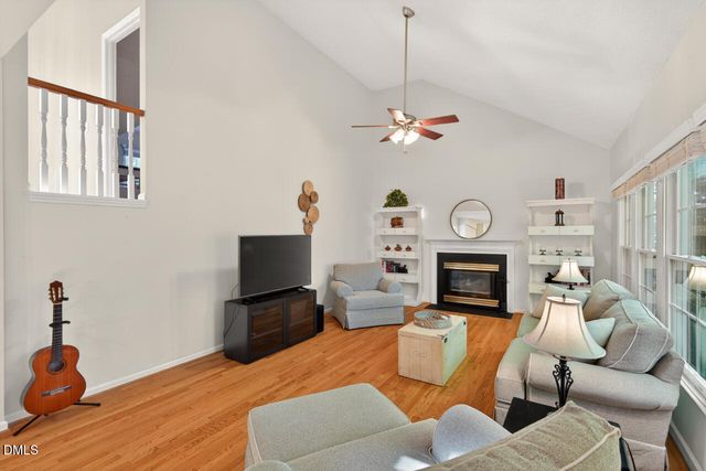 115 Lonebrook Drive, Chapel Hill, NC 27516