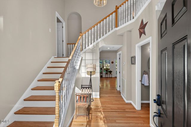 115 Lonebrook Drive, Chapel Hill, NC 27516