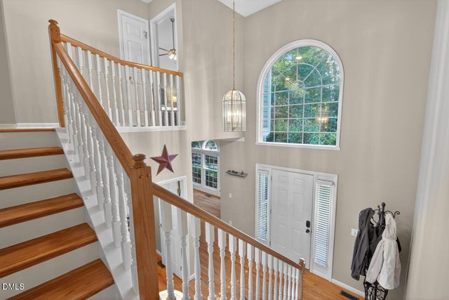 115 Lonebrook Drive, Chapel Hill, NC 27516
