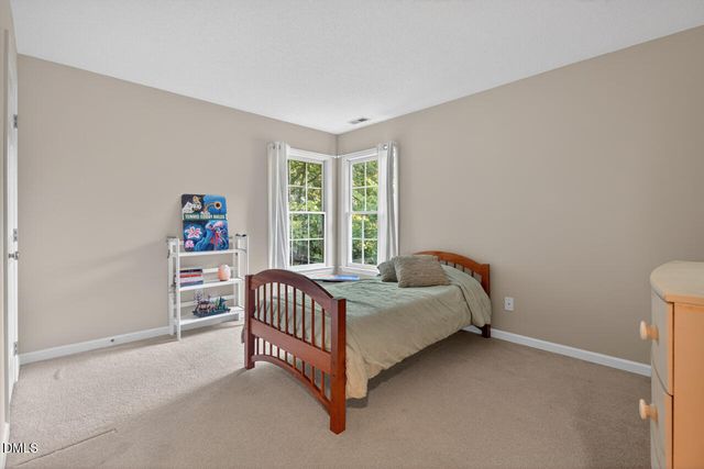 115 Lonebrook Drive, Chapel Hill, NC 27516