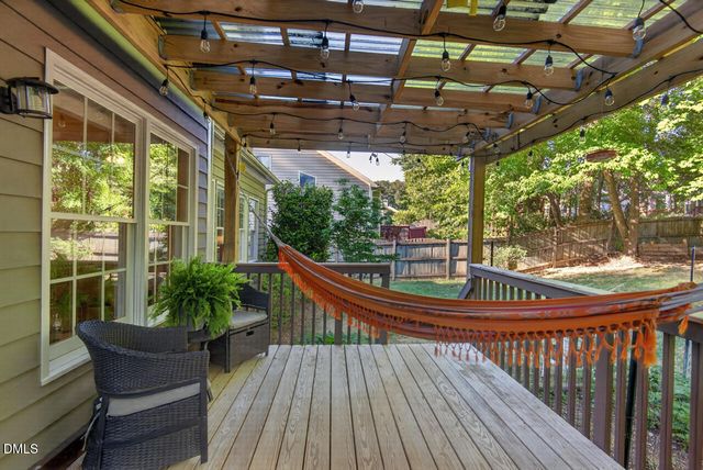 115 Lonebrook Drive, Chapel Hill, NC 27516