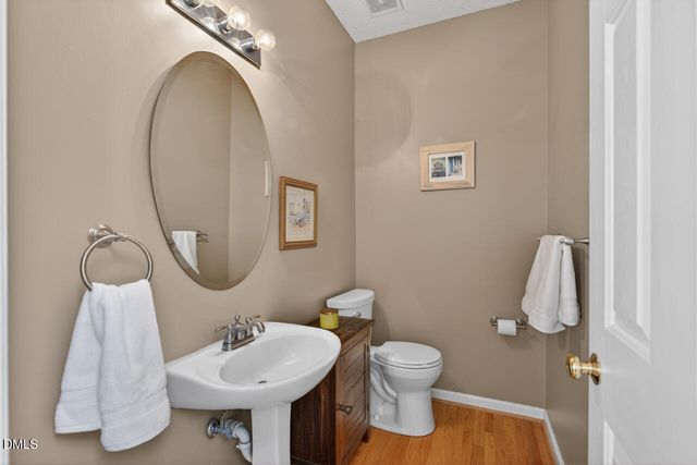 115 Lonebrook Drive, Chapel Hill, NC 27516