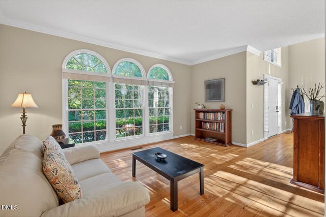 115 Lonebrook Drive, Chapel Hill, NC 27516