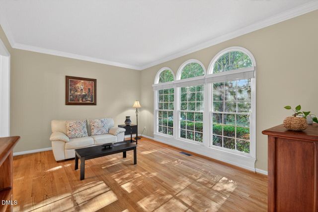 115 Lonebrook Drive, Chapel Hill, NC 27516