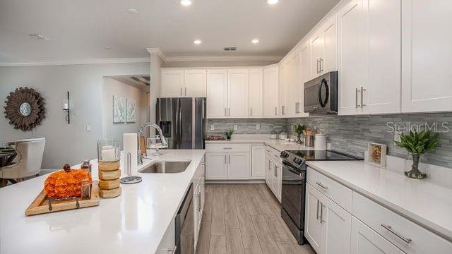 8639 OAKSTONE CIRCLE, Leesburg, FL 34788